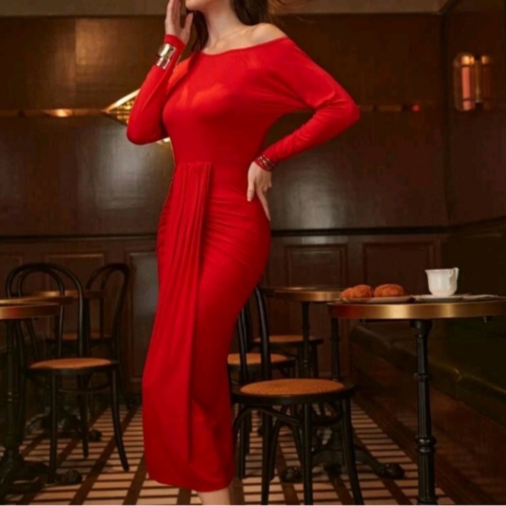 Off Shoulder Dress - Picture 3 of 6